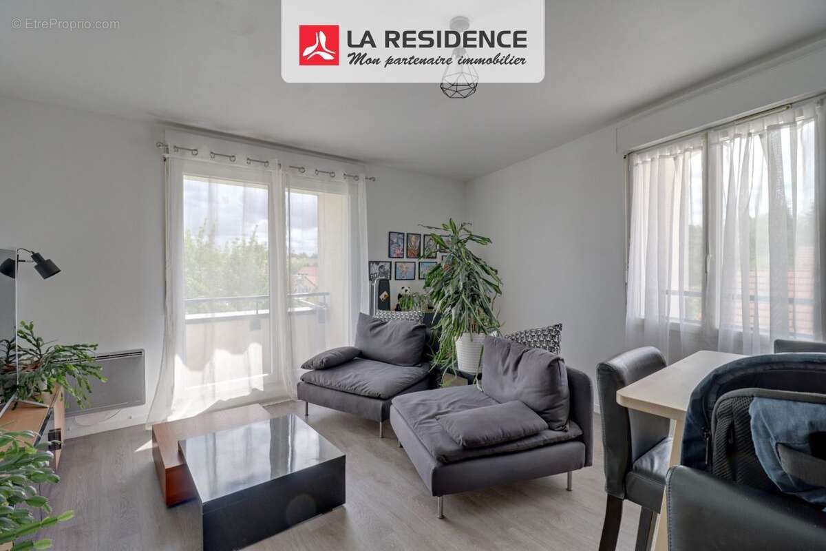 Appartement 74 m² à Verneuil-Sur-Seine  - photo 2