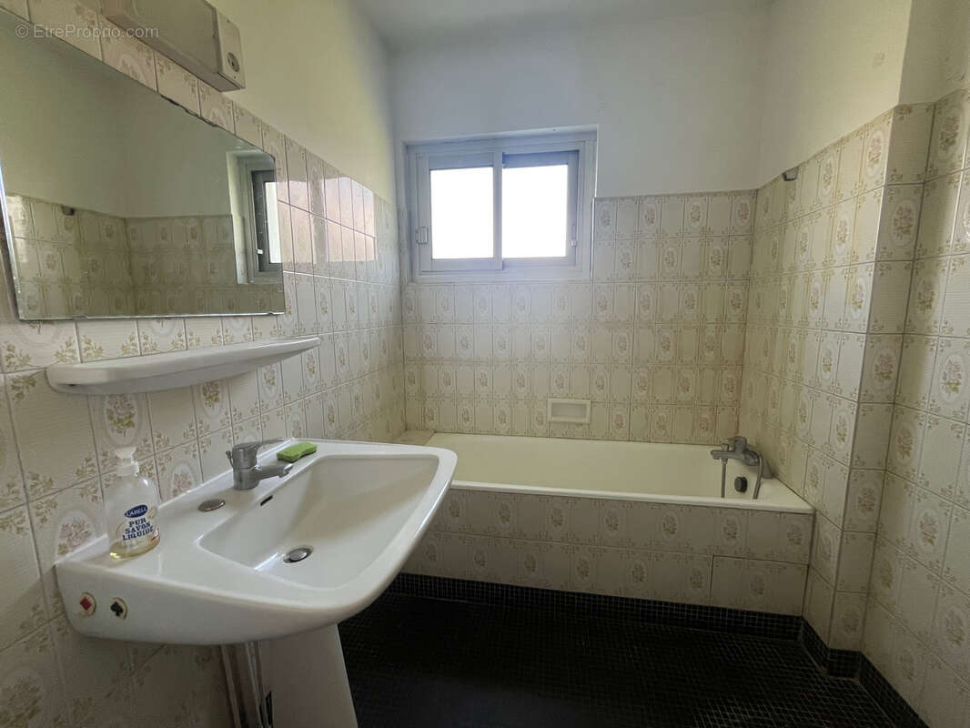 Appartement à GIERES