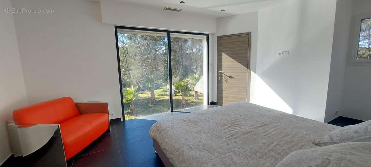 Maison à DRAGUIGNAN