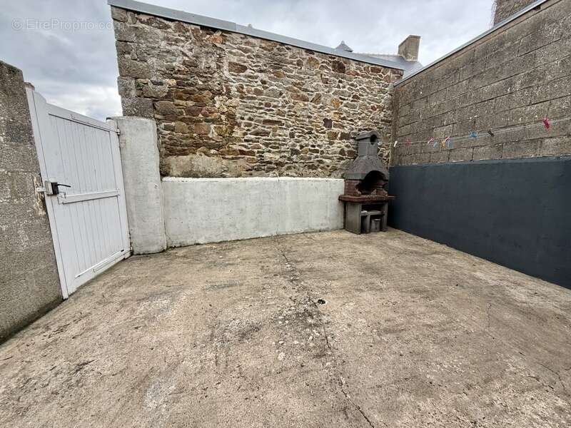 Maison à SAINT-SULIAC