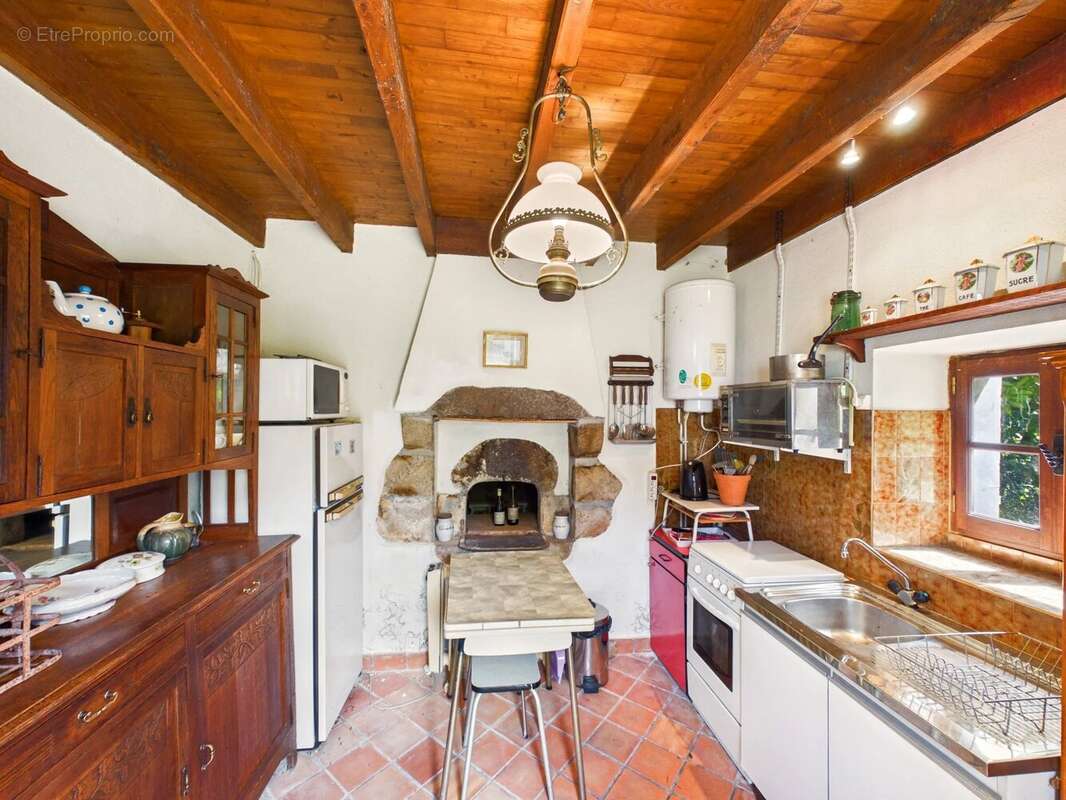 Maison en pierre  avec maison d'amis indépendante dans un hameau paisible - photo 14