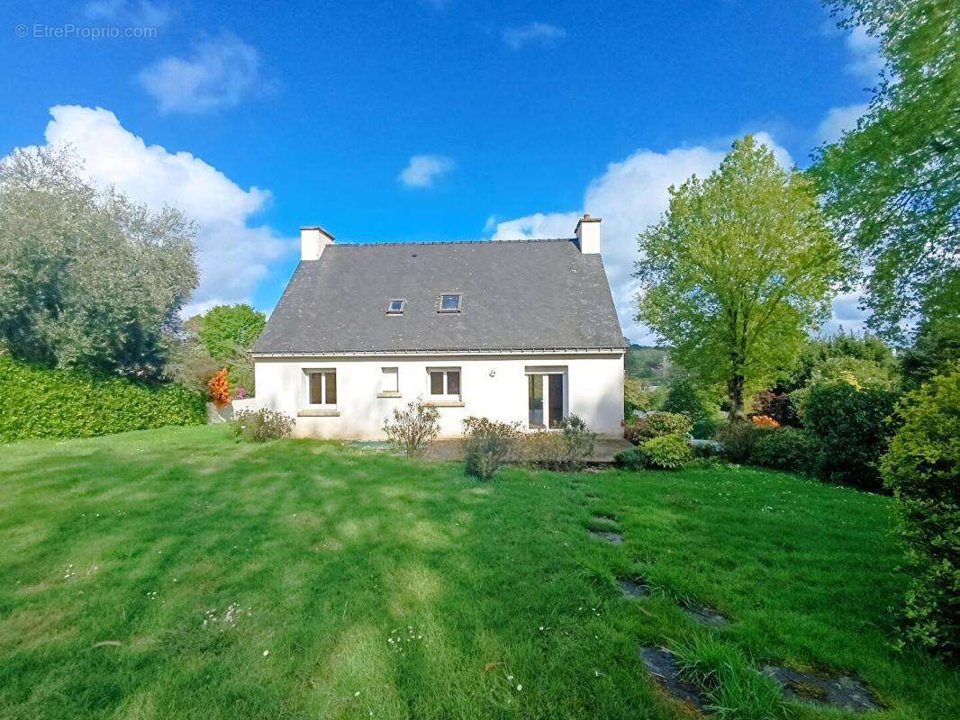 Maison à PONTIVY