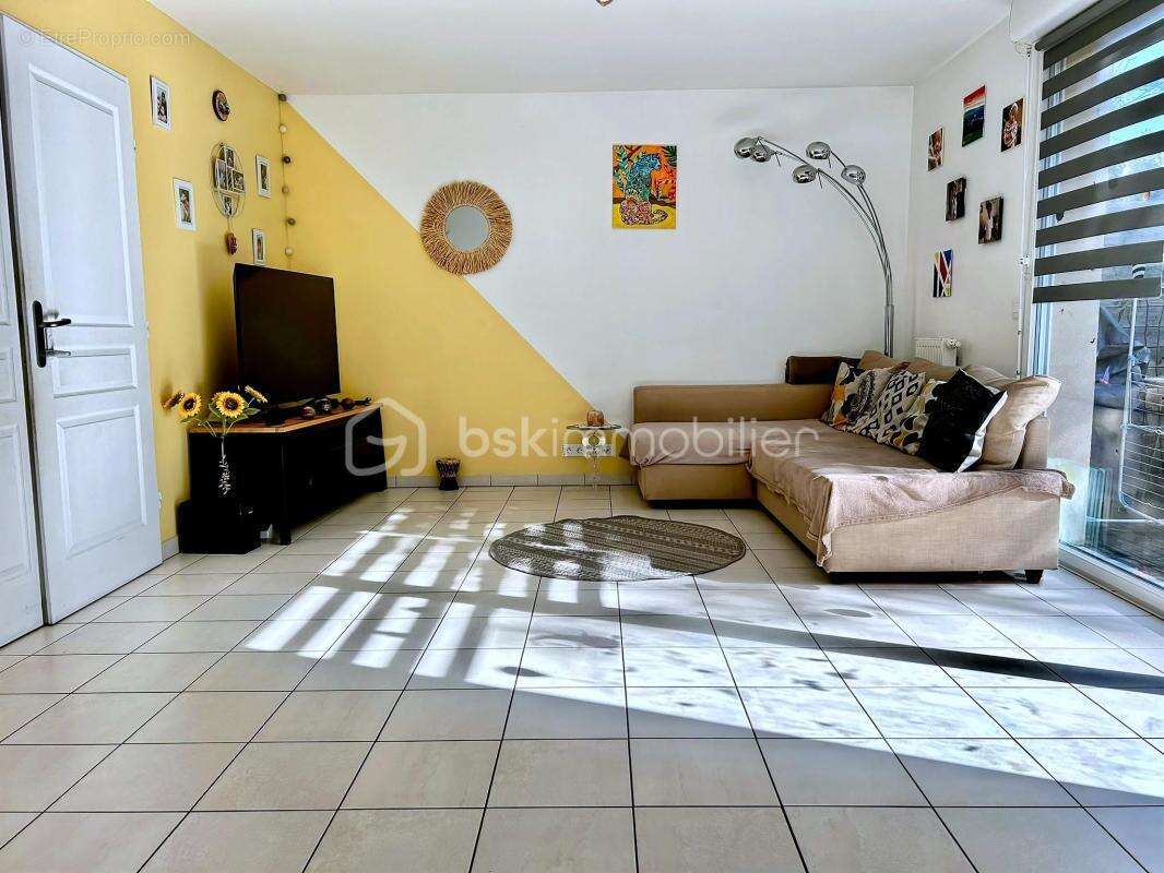 Maison à MORET-SUR-LOING