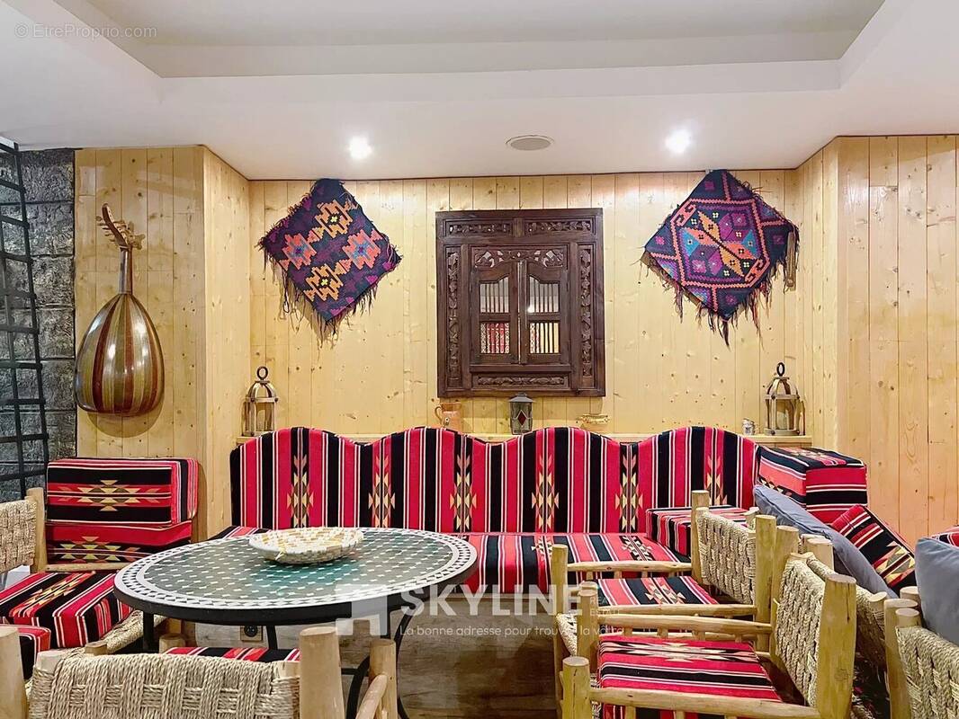 Commerce à MARSEILLE-6E