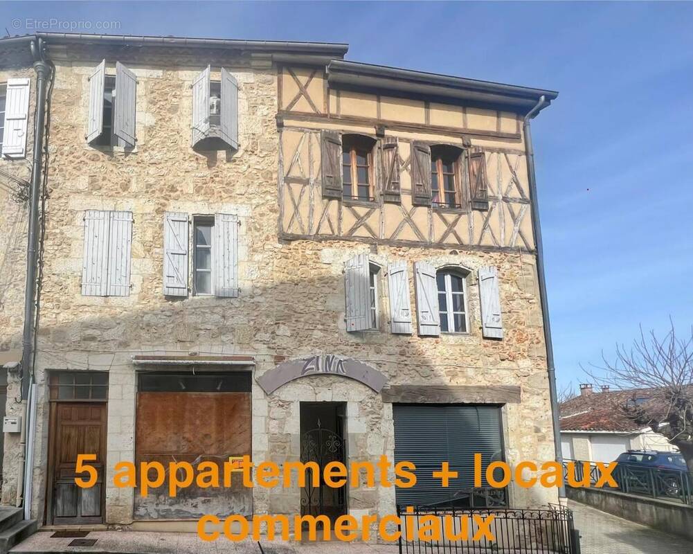 Photo 1 - Appartement à VIC-FEZENSAC