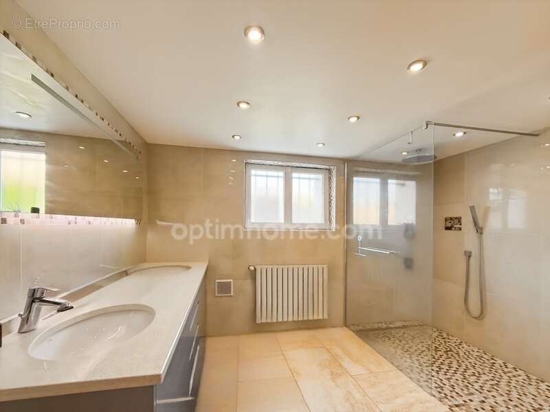 Maison à SAINT-PRIX