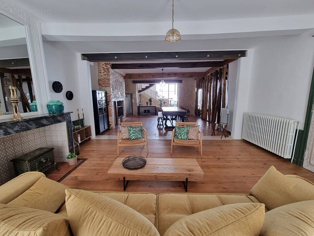 Maison à LECTOURE