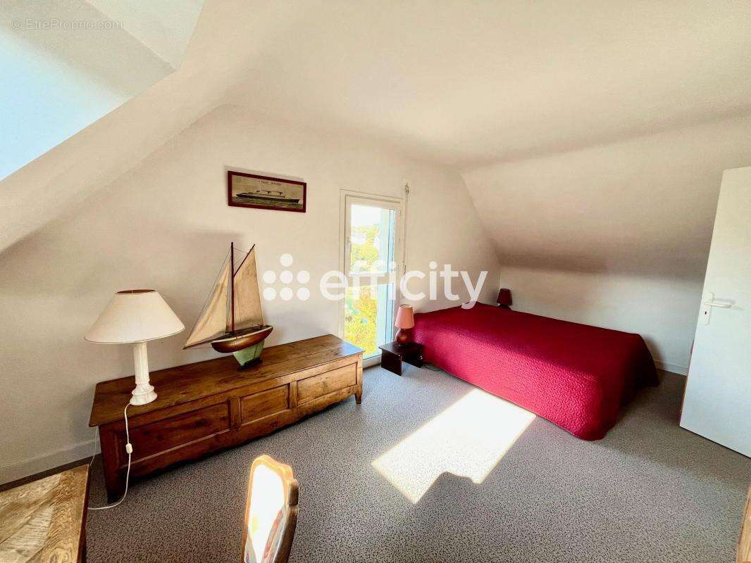 Maison à CLOHARS-CARNOET