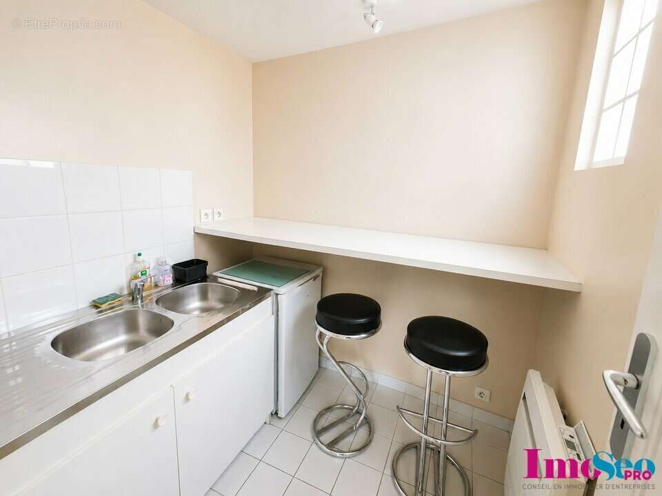 Local commercial  à vendre - photo 11