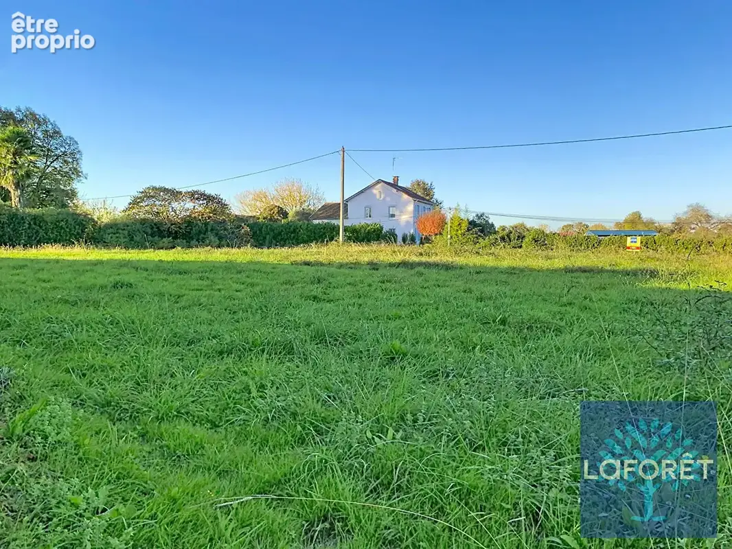 Terrain constructible d'environ 900m²  - Clermont 18mn de Dax - photo 2