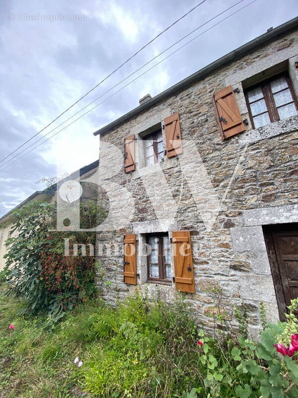 Maison à COMMANA