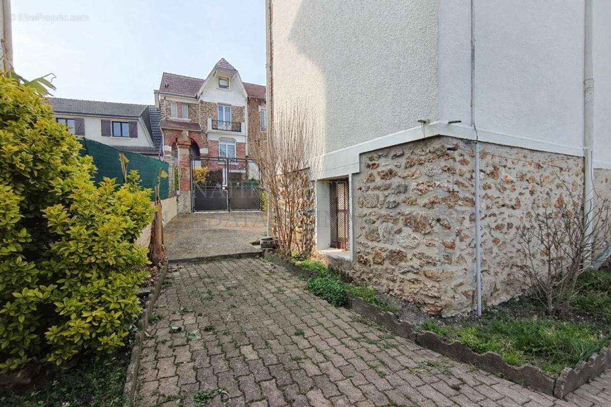 Maison à ROSNY-SOUS-BOIS