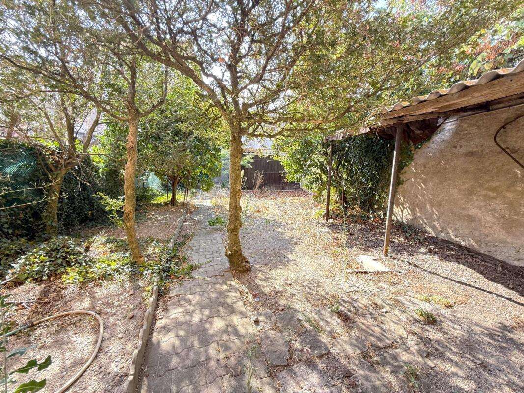 Maison 154 m² à Cruzy  - photo 2