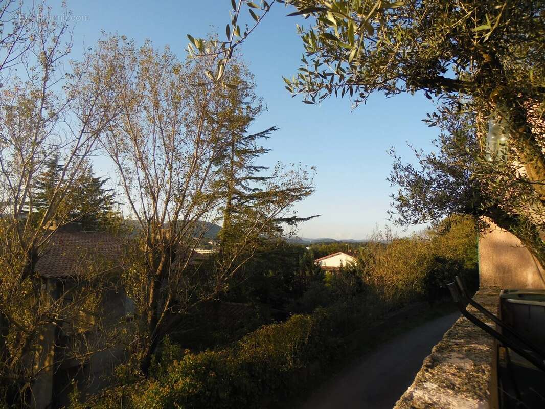Maison à SAINT-CHRISTOL-LES-ALES
