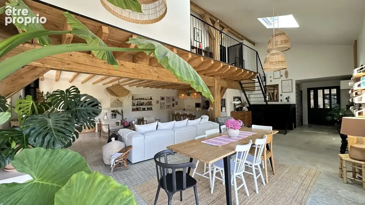 FERME DU 19 ème de type T6 DE 220 M2 sur une parcelle de 1167 m2 - photo 8