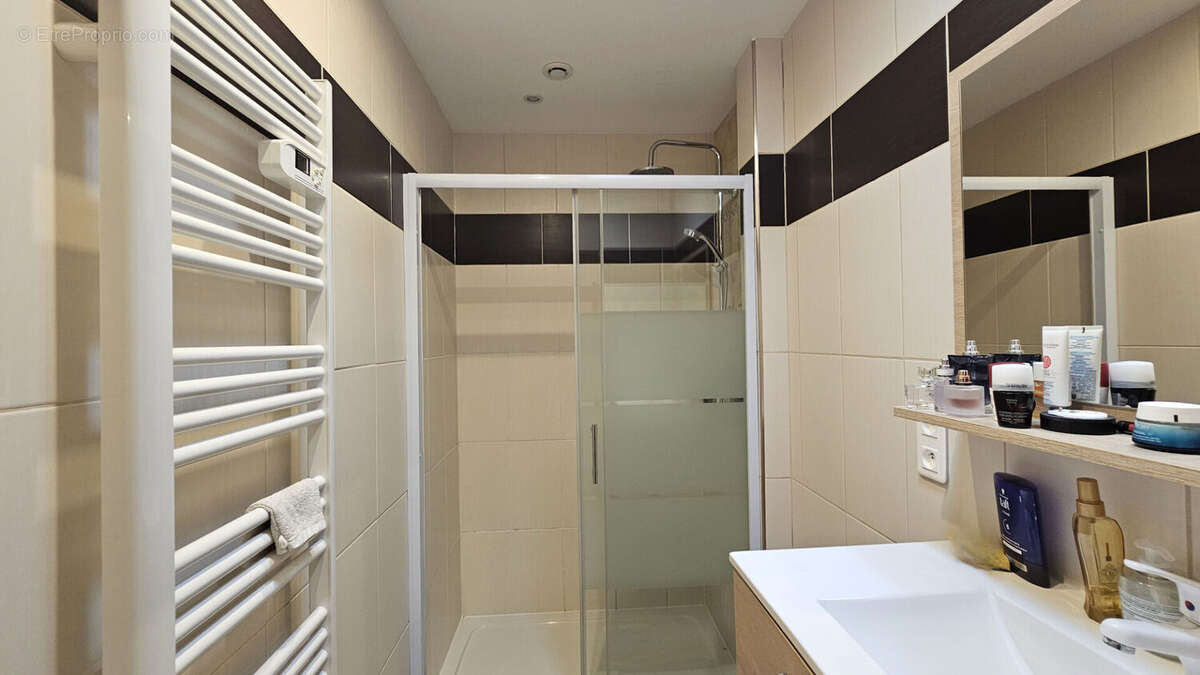 Maison à SAINT-GENIX-SUR-GUIERS