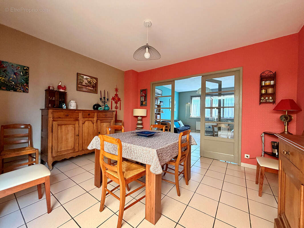 Maison à ALLOUAGNE