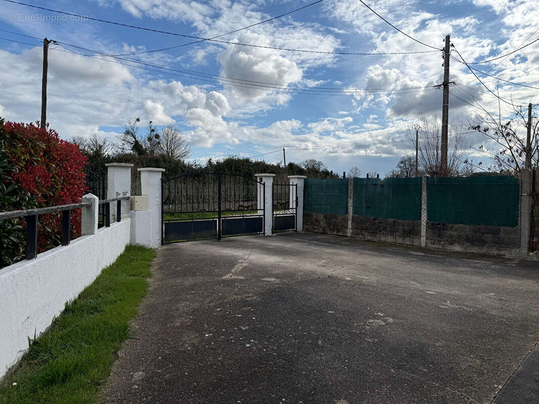 Maison à SAINT-LEGER-LE-PETIT