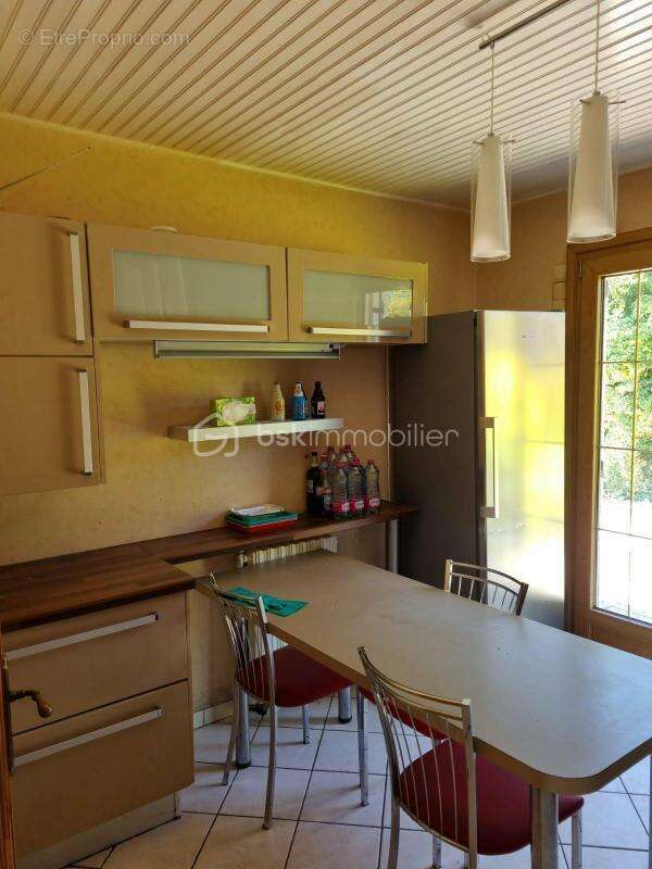 Maison à ORIGNY-SAINTE-BENOITE