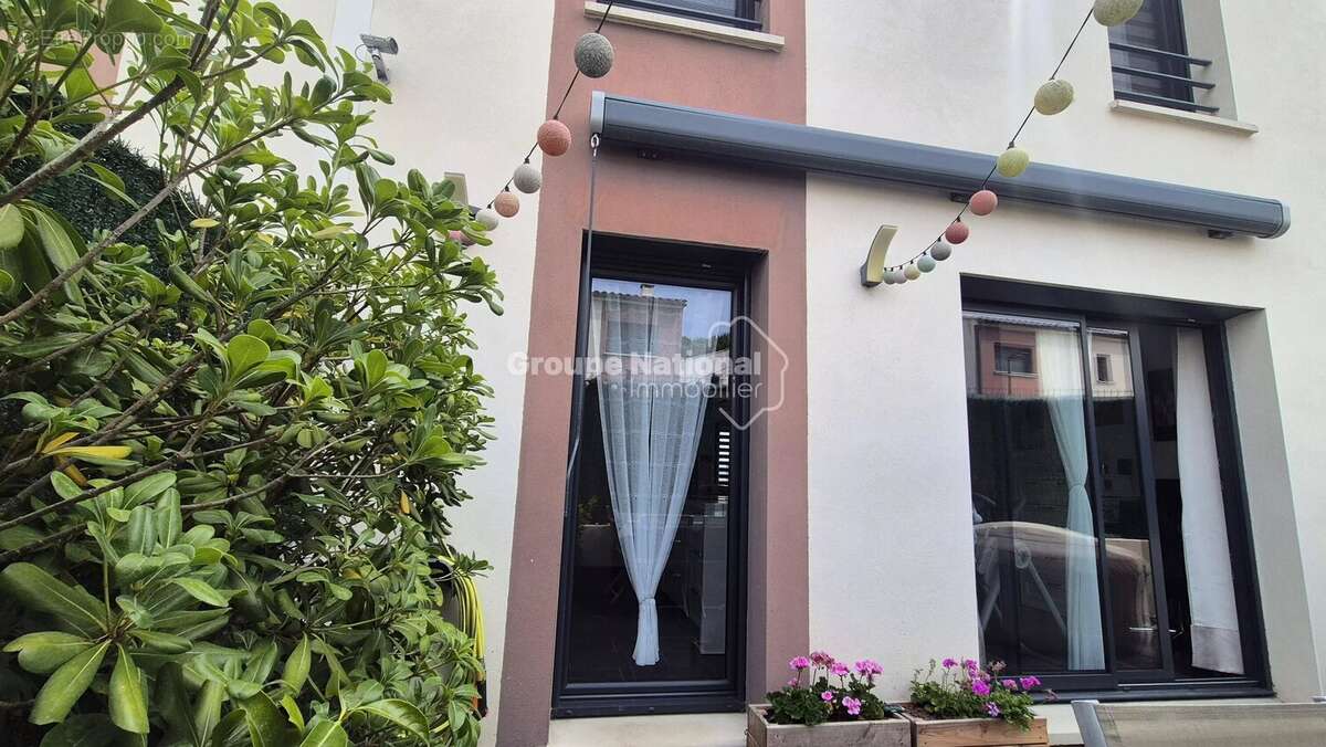 Maison à JONQUERETTES