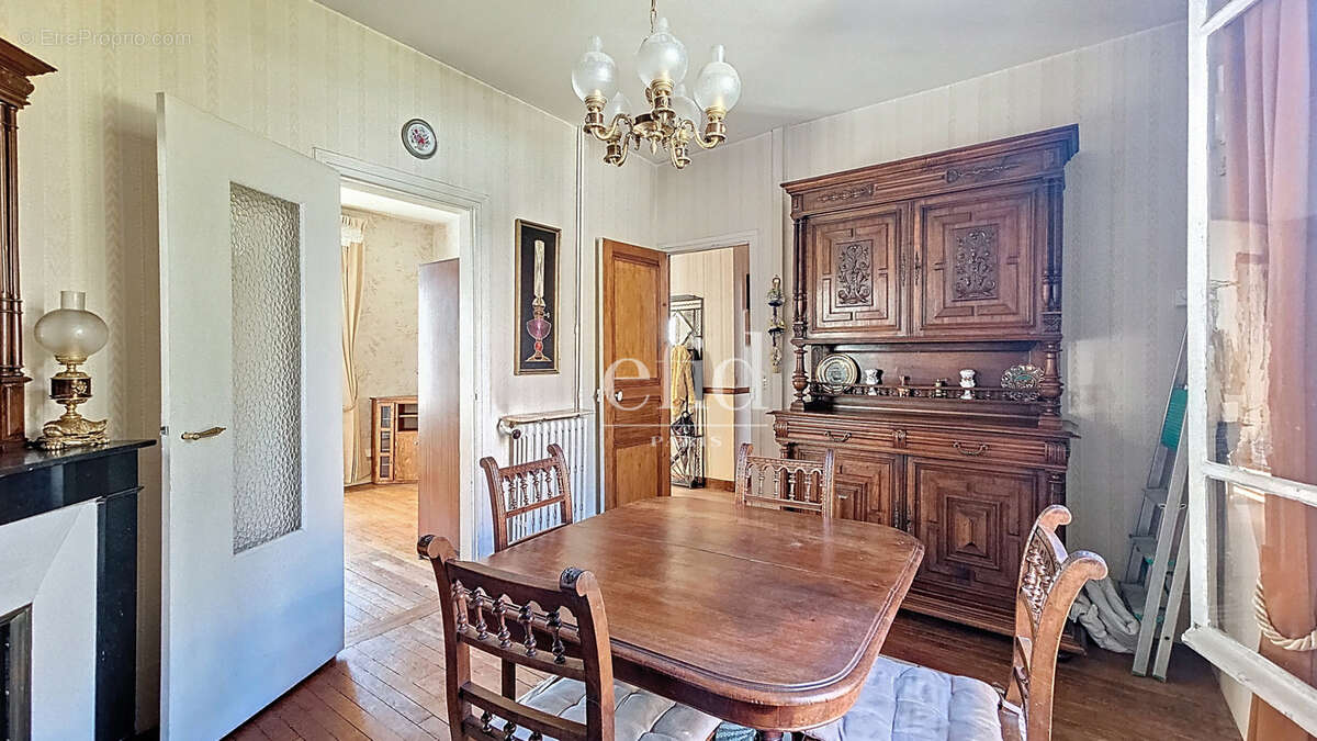 Maison à VITRY-SUR-SEINE