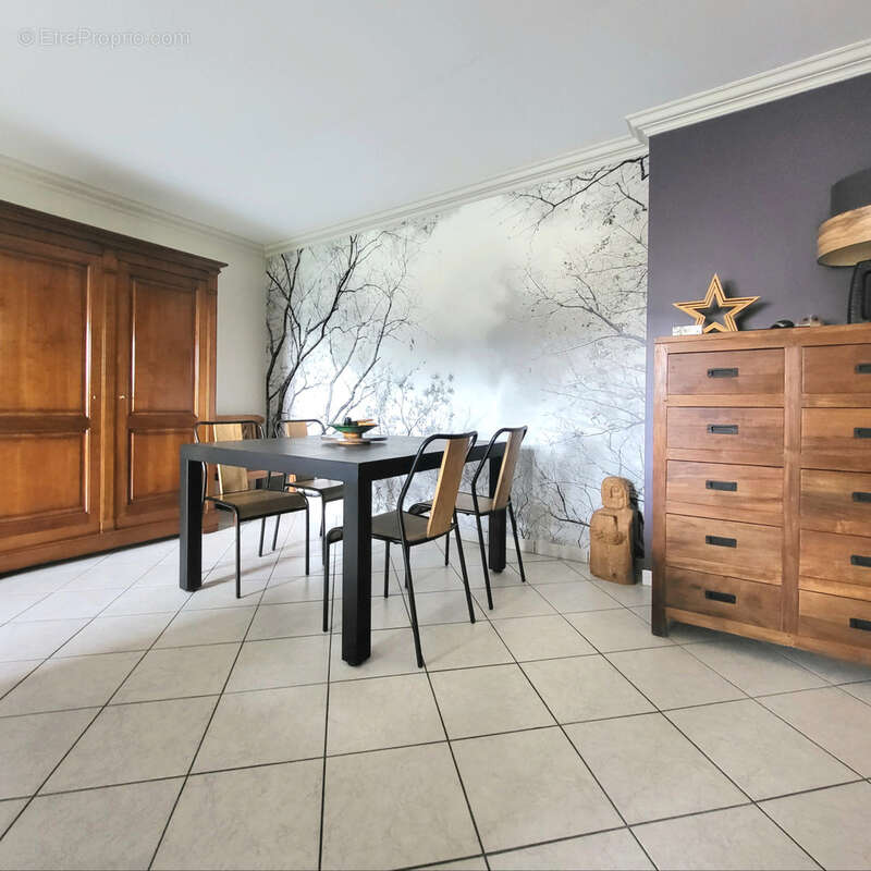 Appartement à PONTOISE