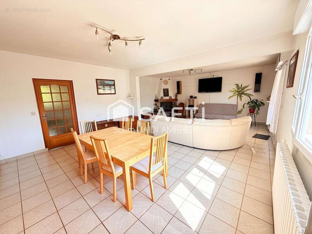 Maison 163 m² à Villiers-Sur-Marne  - photo 5
