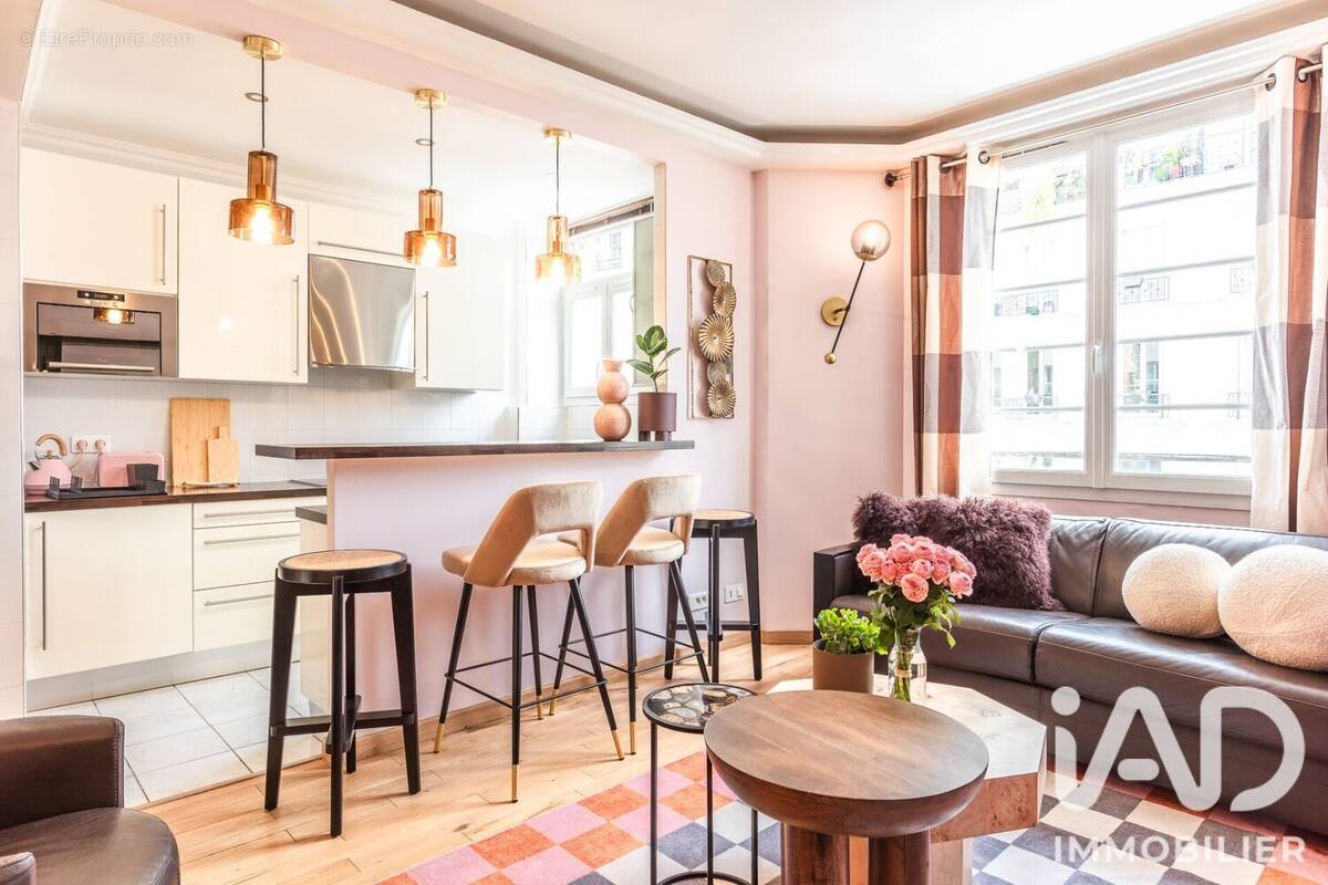 Photo 1 - Appartement à PARIS-15E