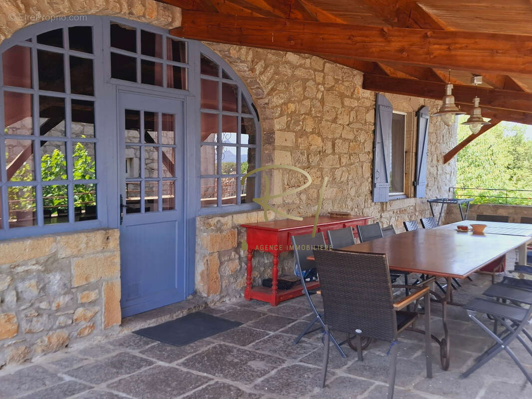 Maison à LABEAUME