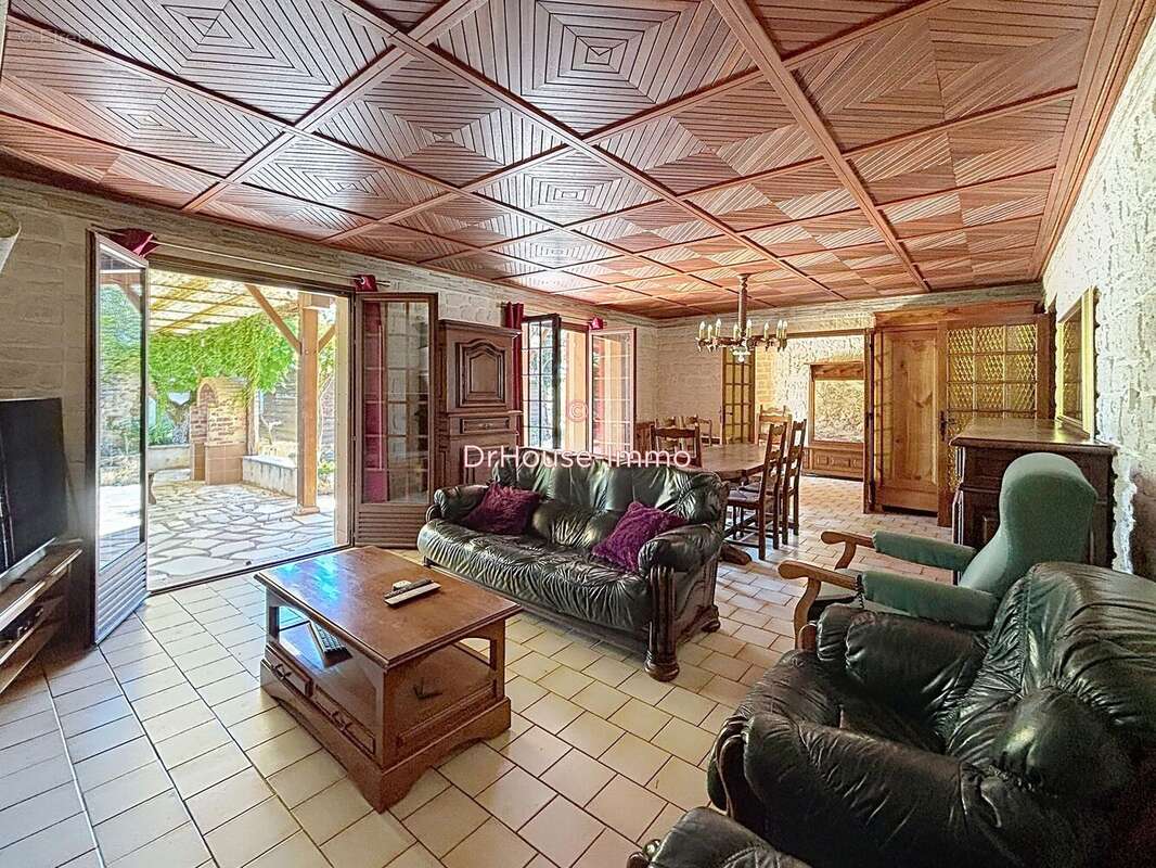 Maison à MONTAYRAL