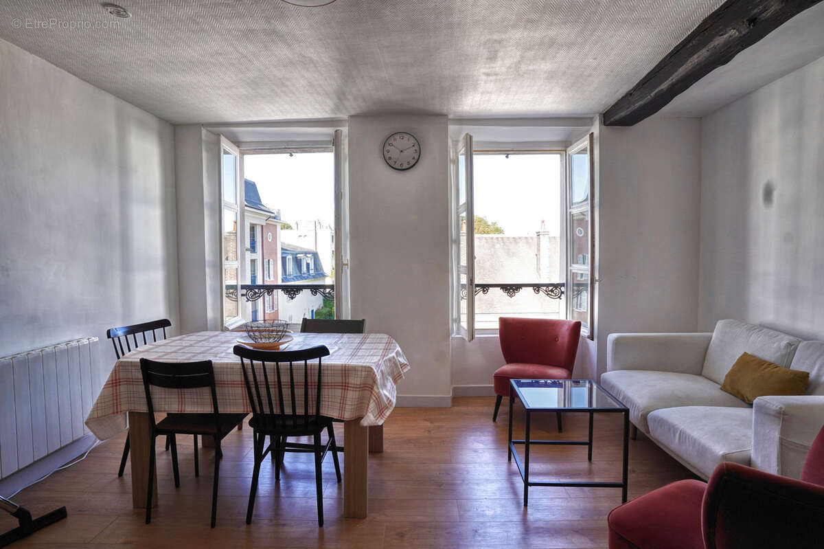 Appartement à FONTAINEBLEAU