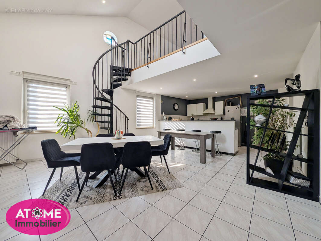 Appartement à HOMECOURT