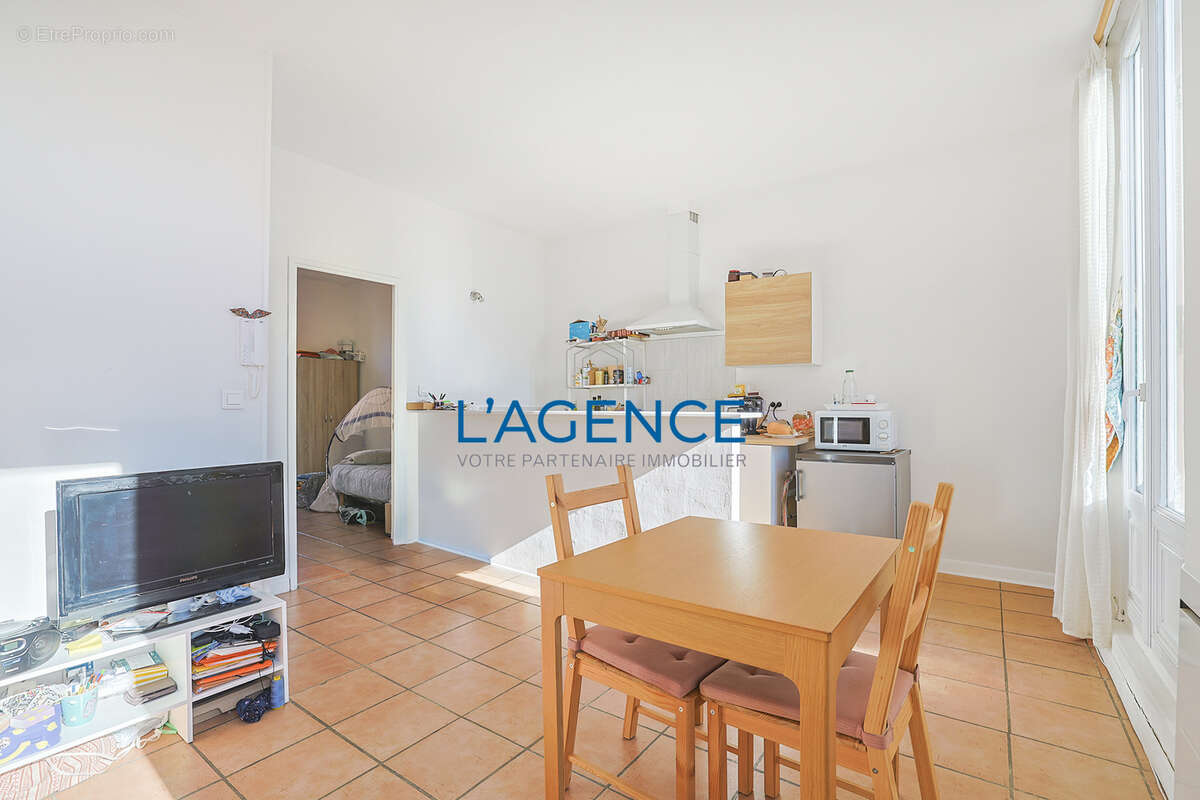 Appartement à HYERES