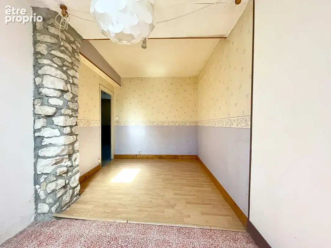 Maison 4 pièces 87 m² à vendre à Saint-Florentin (89600) - photo 6