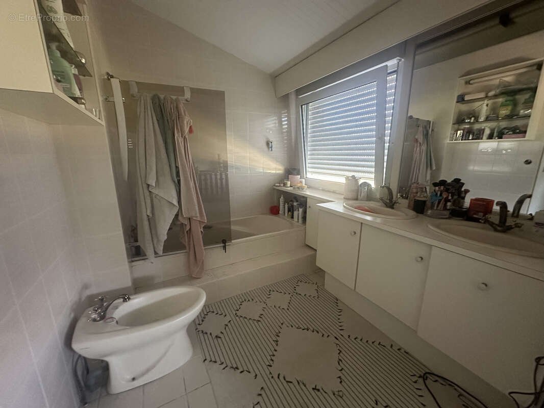 Maison à YSSINGEAUX