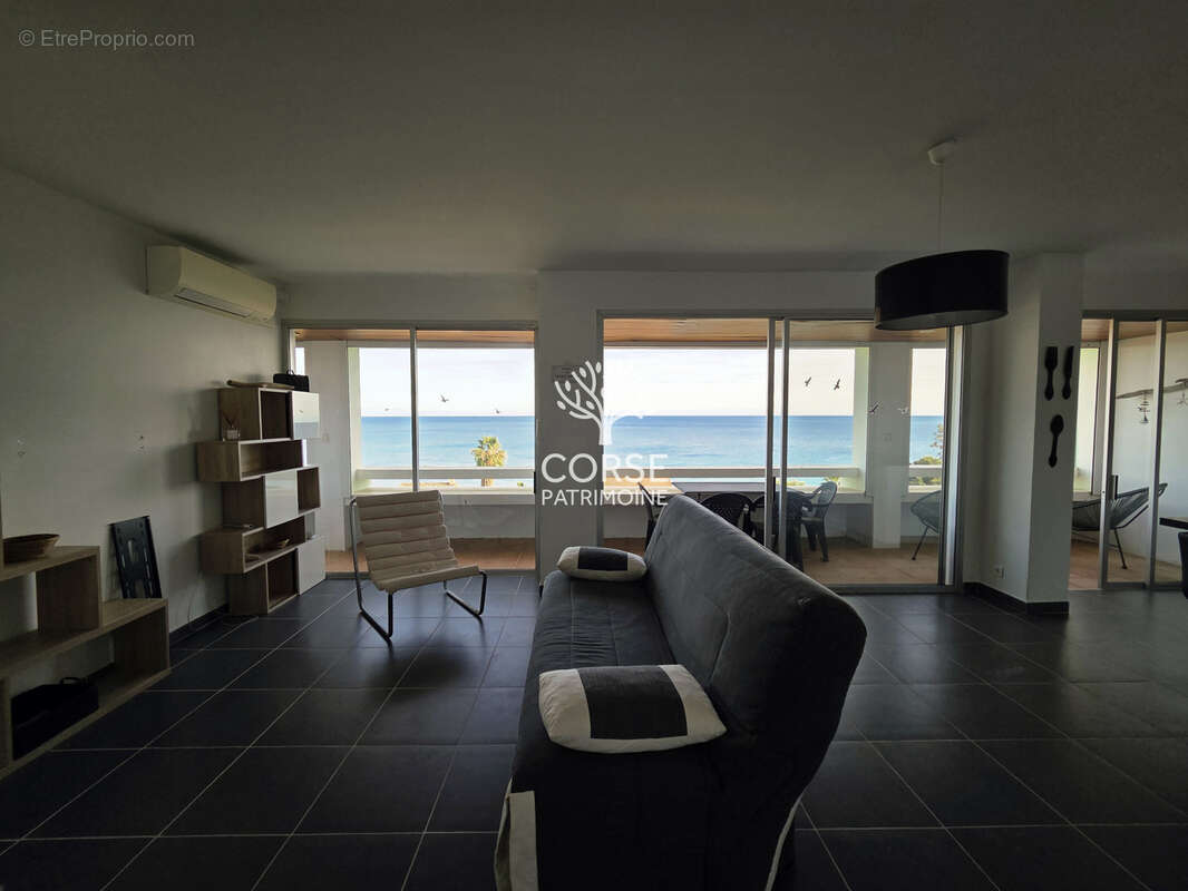 Appartement à SARI-SOLENZARA