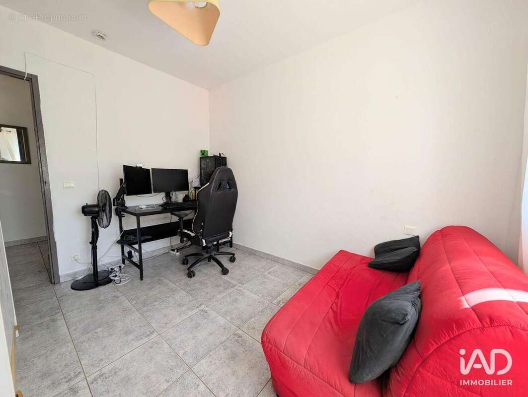 Maison 130 m² à Latour-Bas-Elne  - photo 8