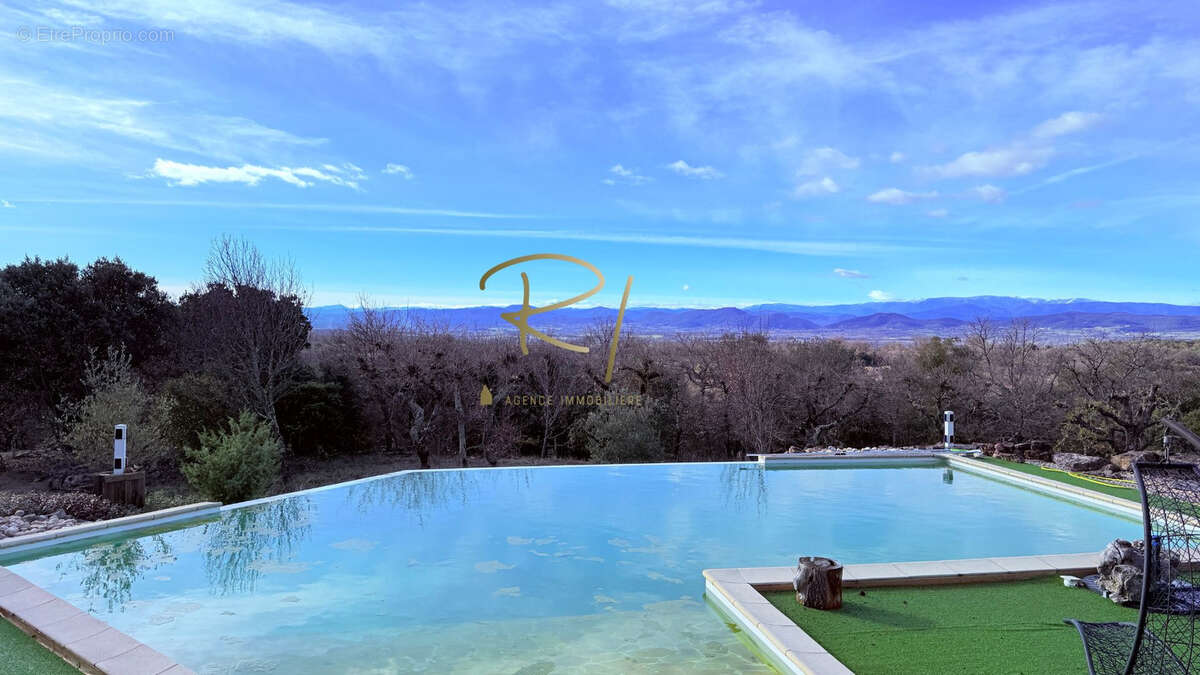 Barjac - Villa d’exception avec piscine à débordement - photo 14