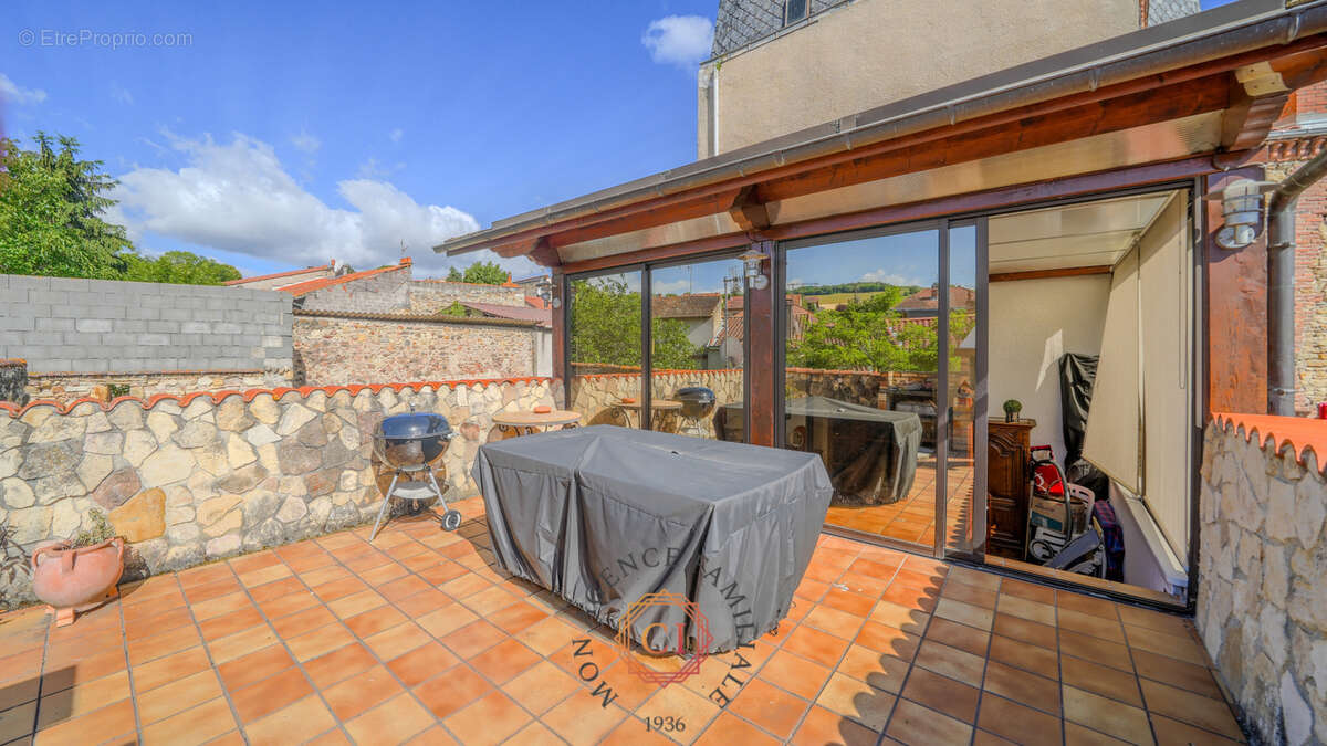 Maison 6 pièces de 150 m2 - photo 8