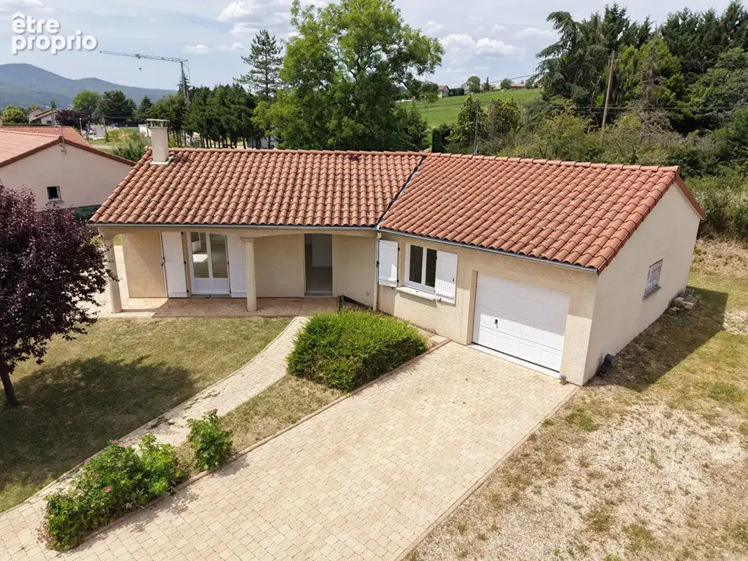 Maison Plain pied Beaulieu 90 m² sur 725 m² de terrain - photo 2