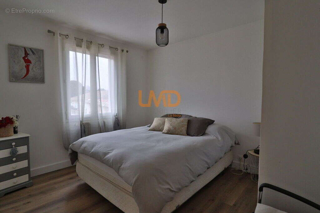 Maison à SAINT-GILLES