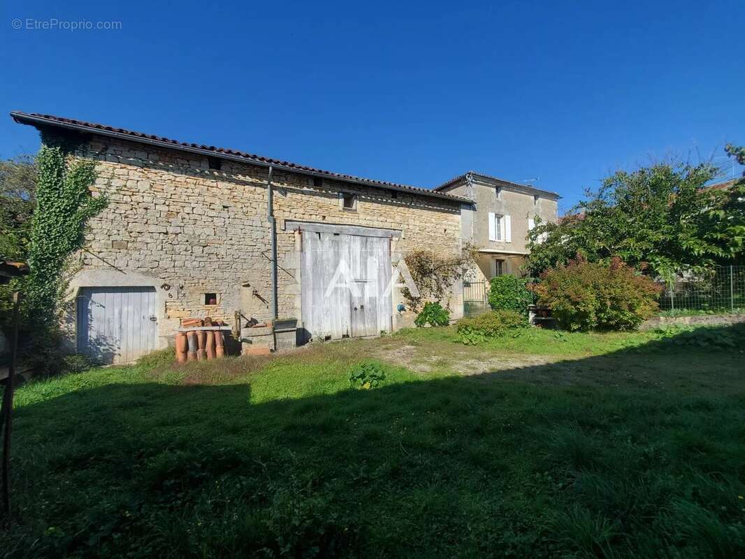 Maison à SAINT-GEORGES