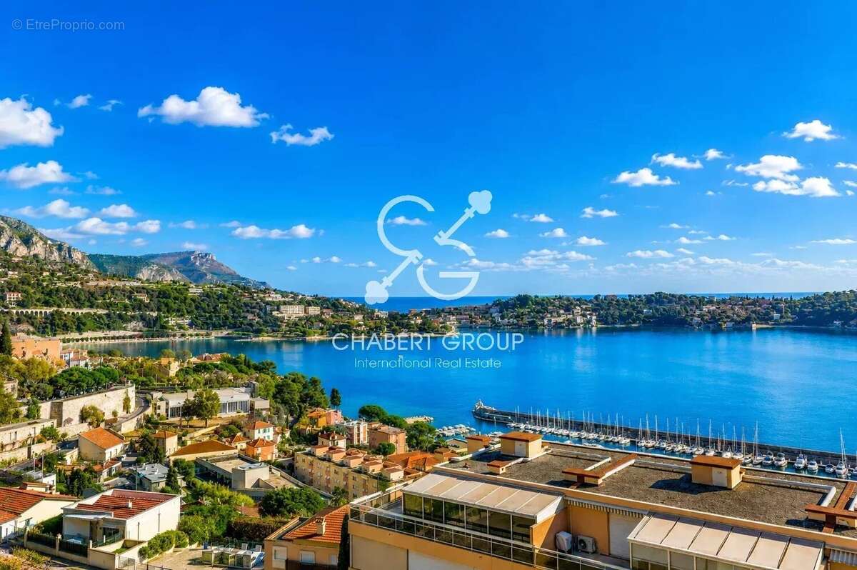 Villefranche-sur-mer - centre-ville - appartement - 3 pièces - 74 m² - rooftop - vue mer panoramique - terrasse - garage & stati - photo 7