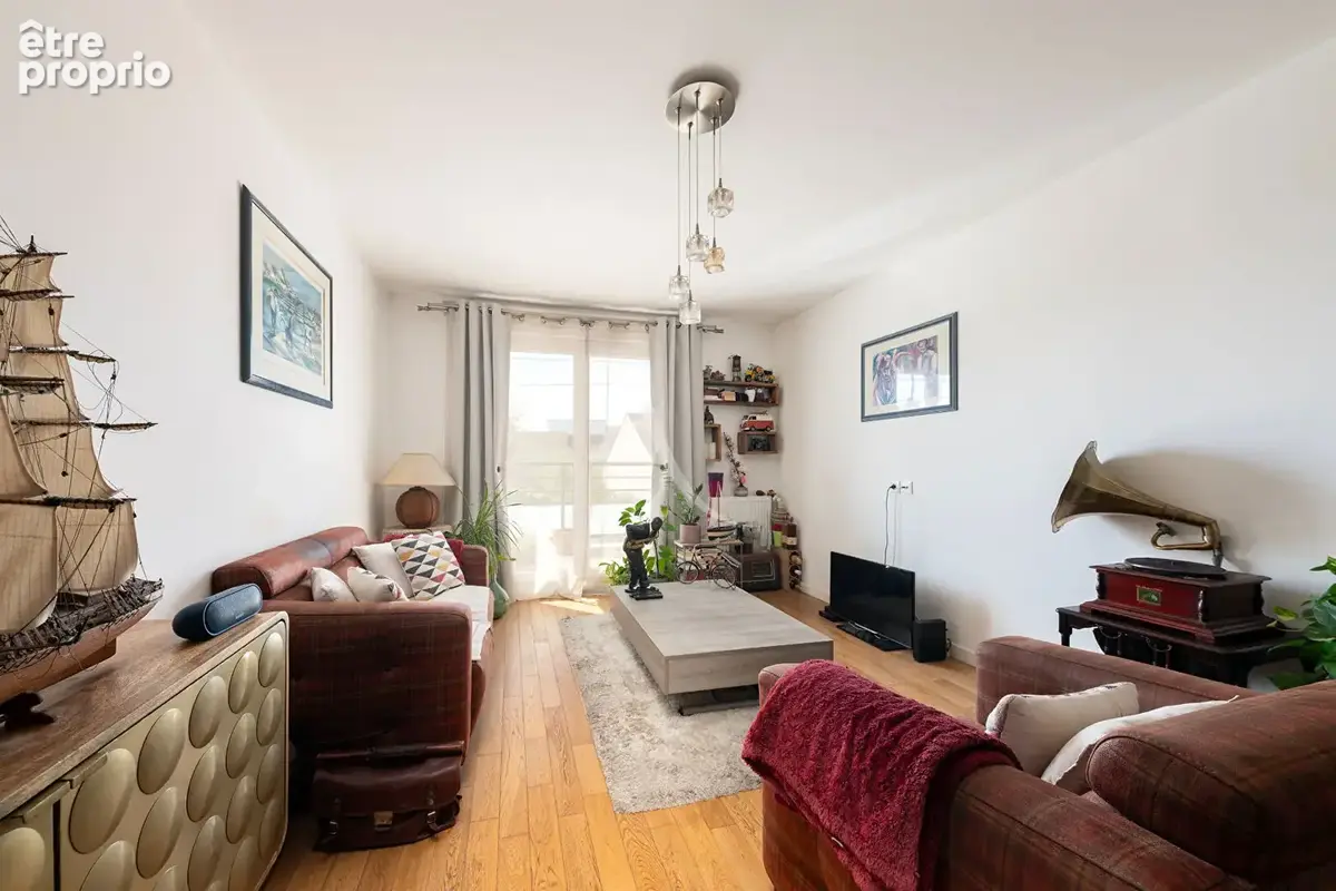 Appartement à VAIRES-SUR-MARNE