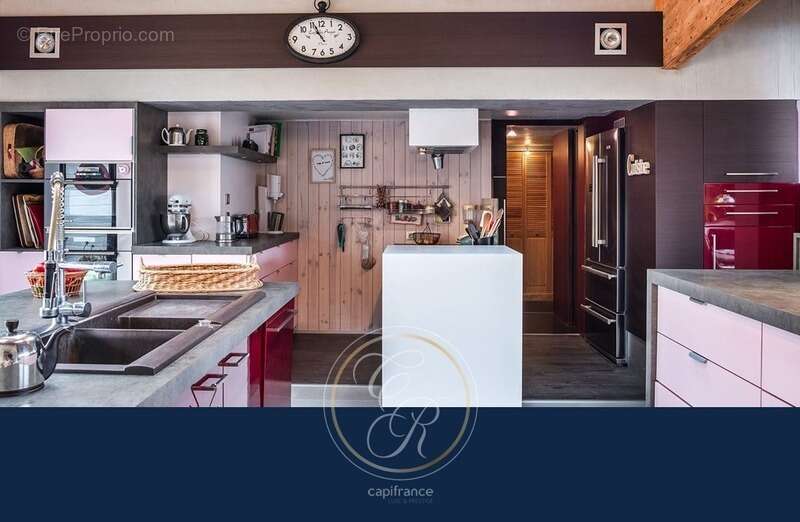 Maison à BEAULIEU-SUR-LAYON