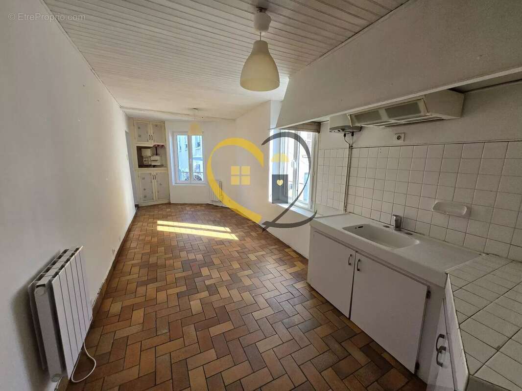 Maison à HENRICHEMONT