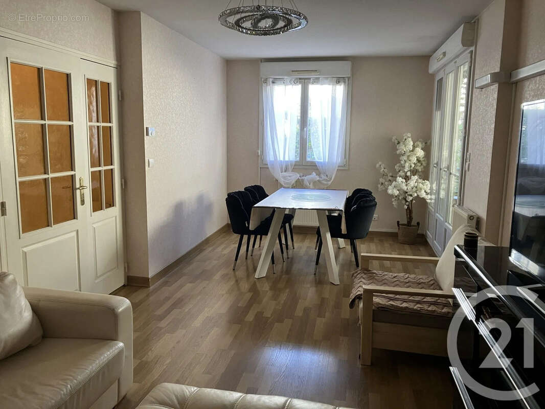 Appartement à SAINT-MEMMIE