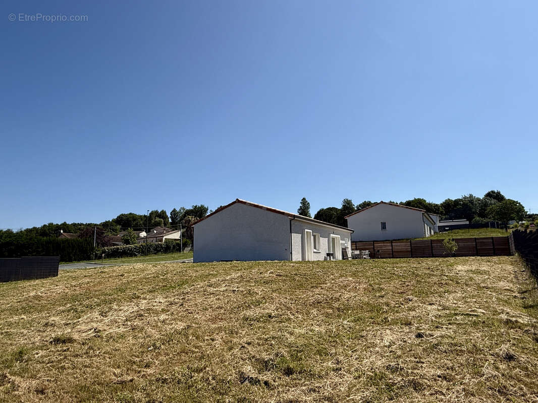 Maison à CUNAC