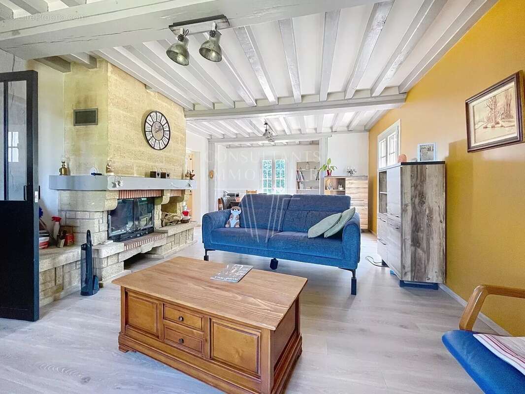 Maison à PONT-L&#039;EVEQUE