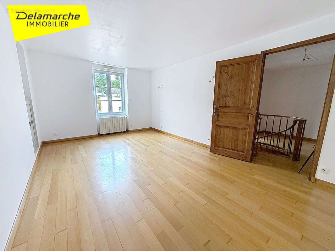 Maison à BEAUCHAMPS